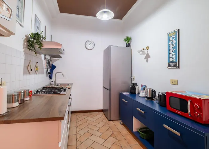 Homeby, Petroni House